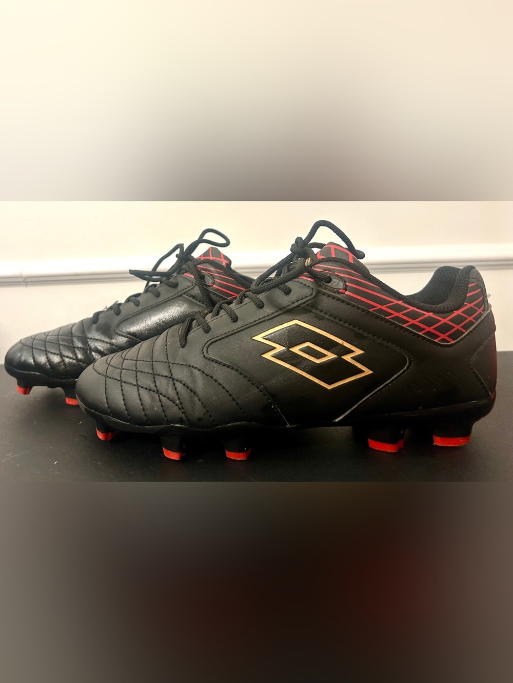 Lotto Unisex Ultra Press Firm Ground Outdoor Soccer Cleats, Women’s 8, Men’s 6.5